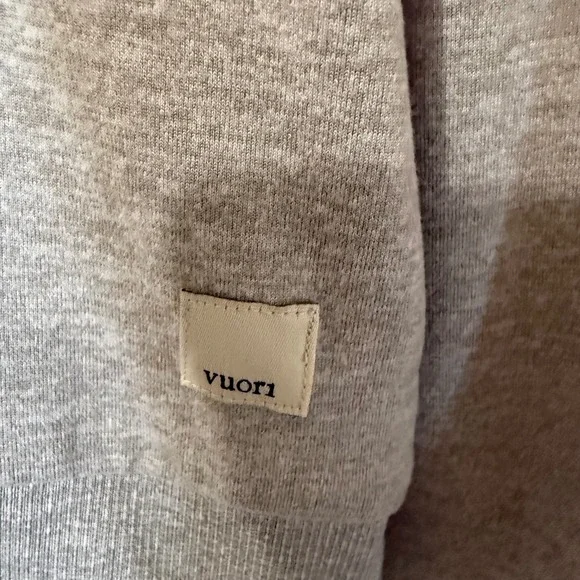 Vuori Recycled Polyester Elastane Heather Gray Raglan Crewneck Sweatshirt Medium - Picture 3 of 8